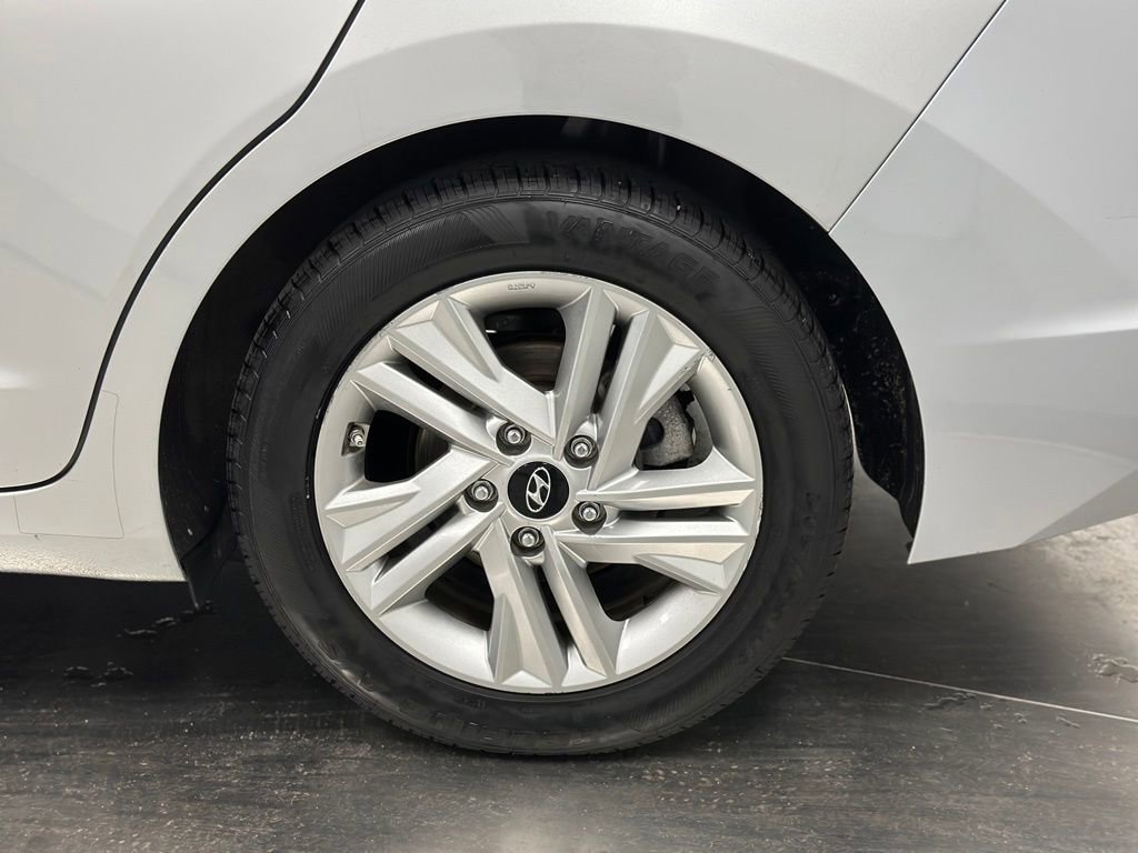 Used 2020 Hyundai Elantra Value Edition w/ Cargo Package (C1) FWD image 22