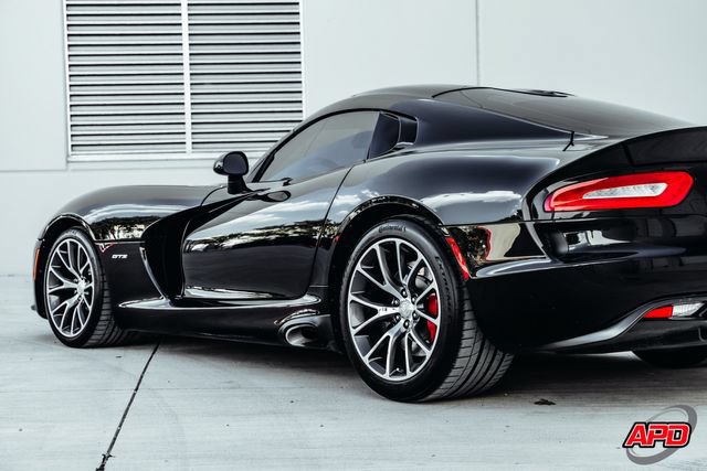 Used 2014 SRT Viper GTS w/ GTS Laguna Interior Package RWD image 49