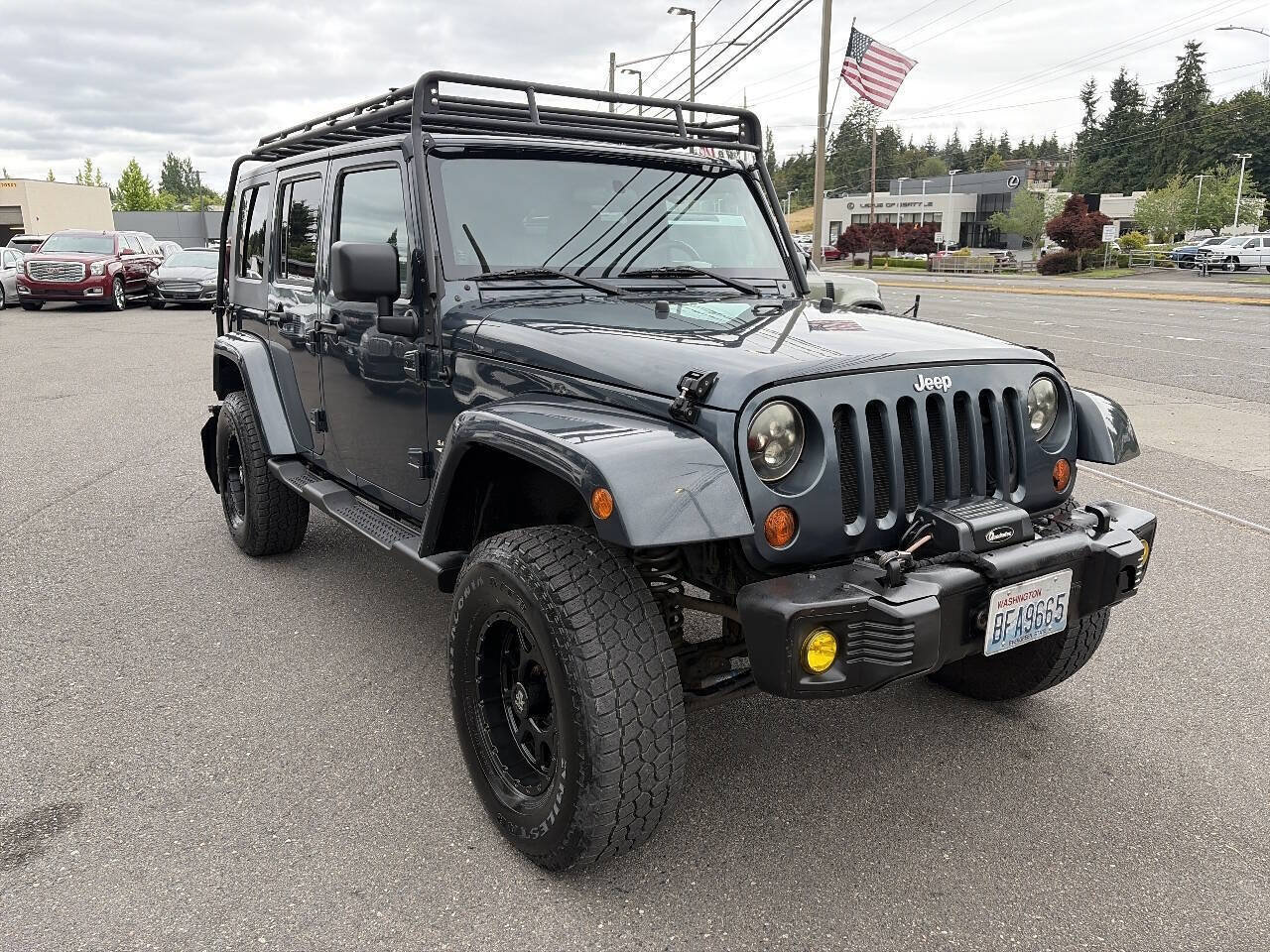 Used 2008 Jeep Wrangler Unlimited Sahara AWD/4WD image 12