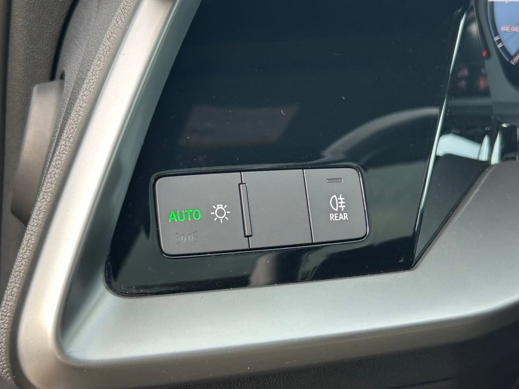 Used 2022 Audi A3 2.0T Premium image 23