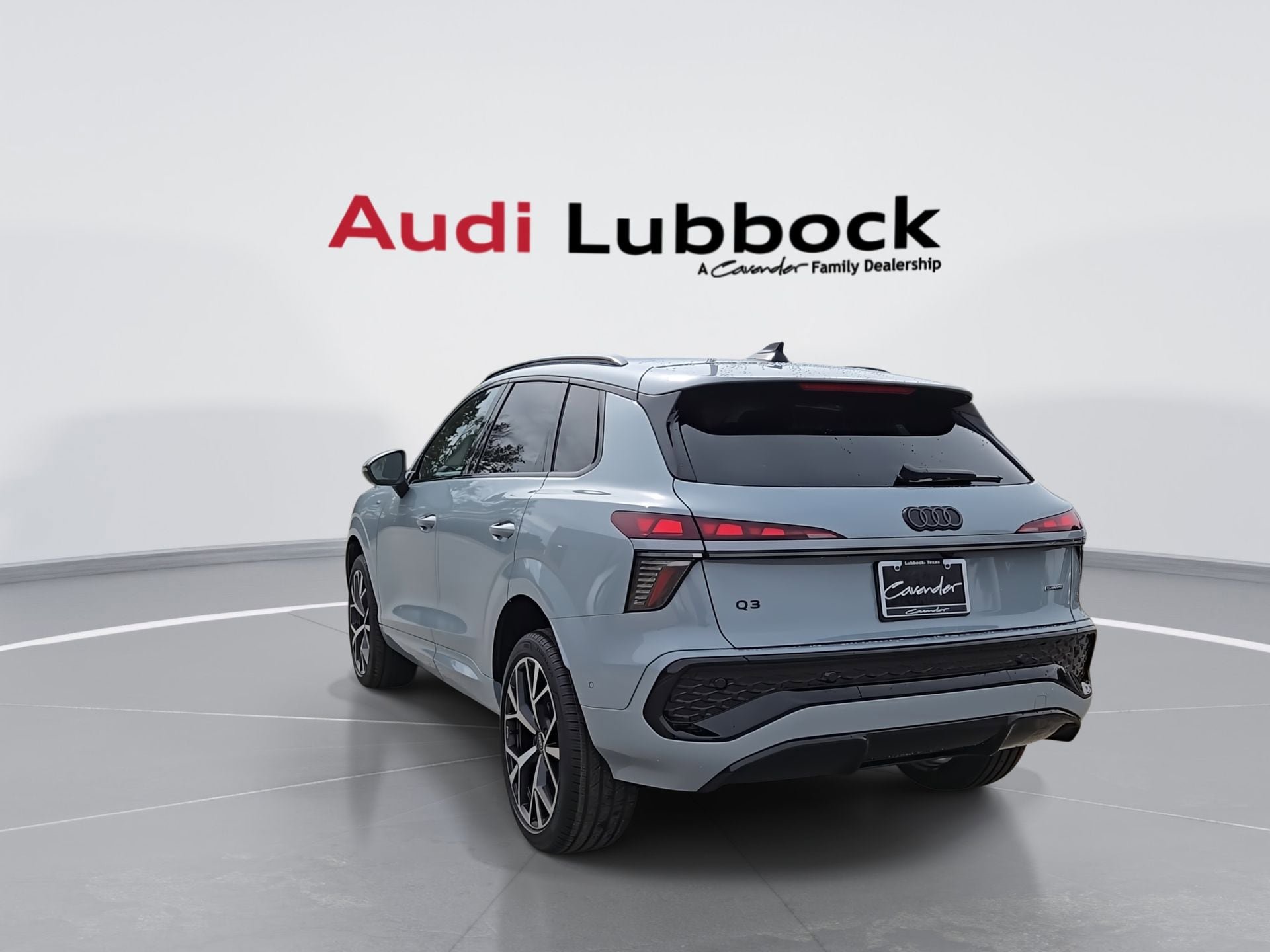 New 2026 Audi Q3 quattro 2.0T AWD/4WD image 7