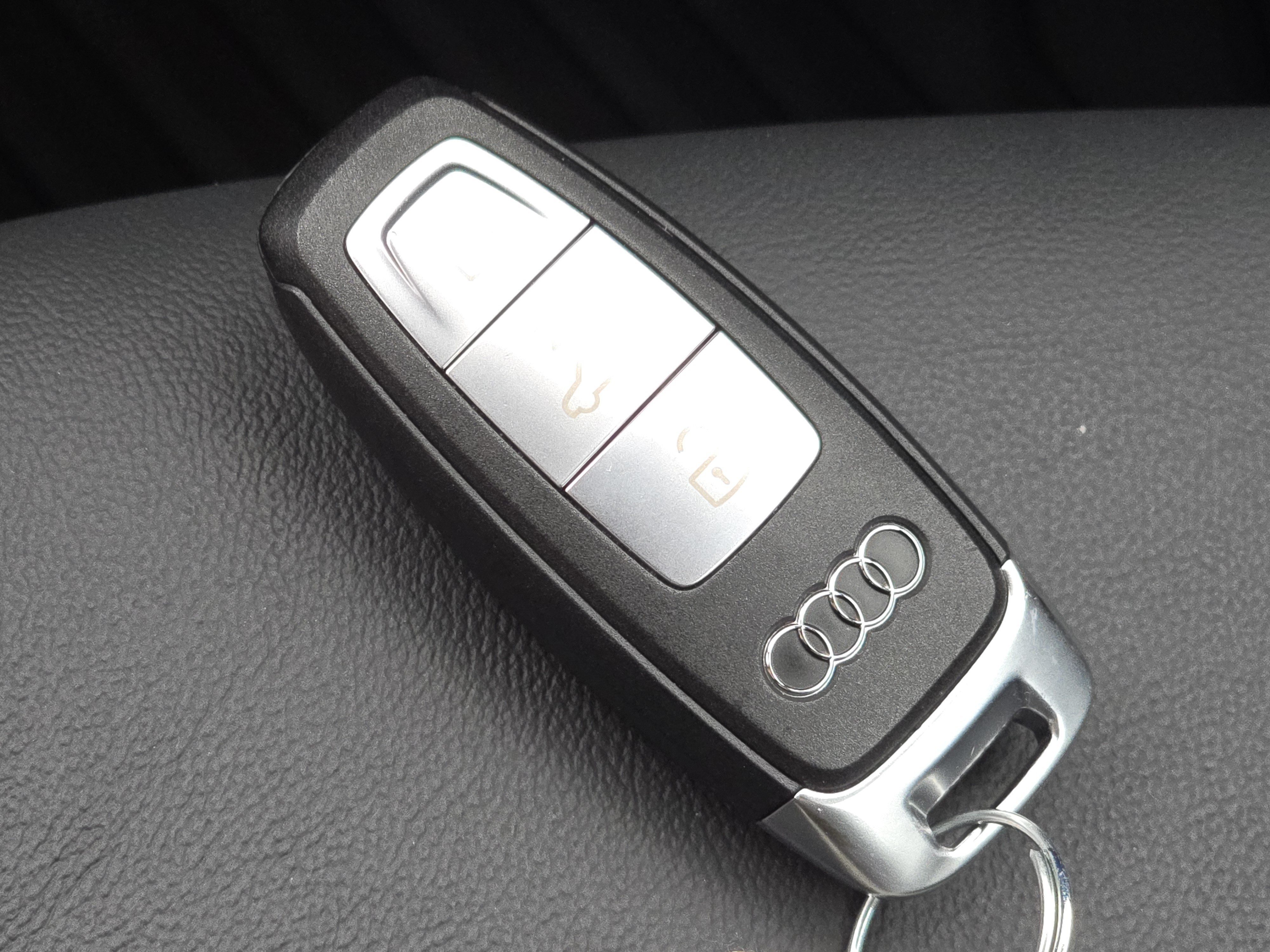 Certified 2023 Audi Q4 e-tron Prestige w/ Black Optic Package AWD/4WD image 27