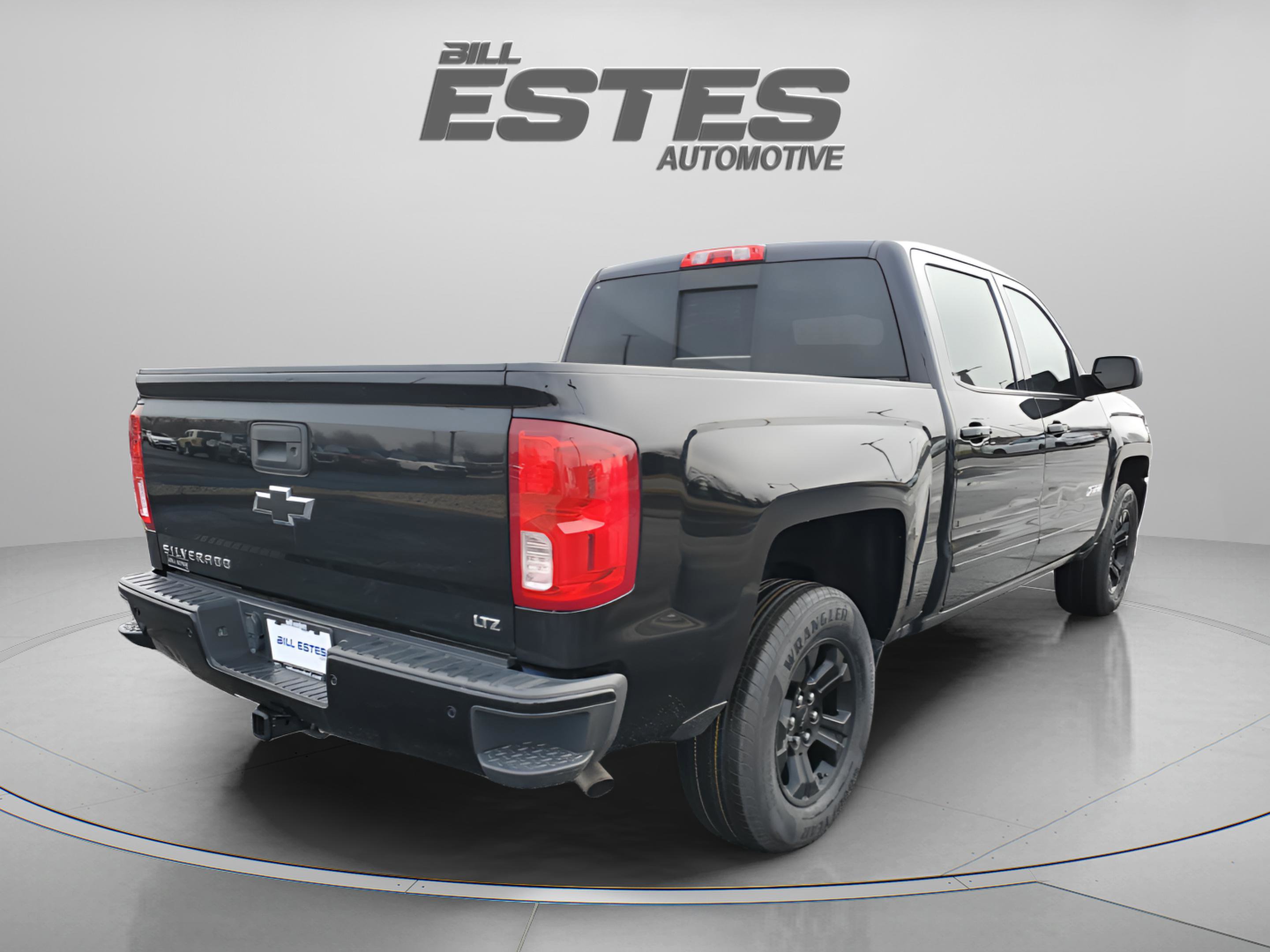 Used 2018 Chevrolet Silverado 1500 LTZ Z71 w/ LTZ Plus Package image 3