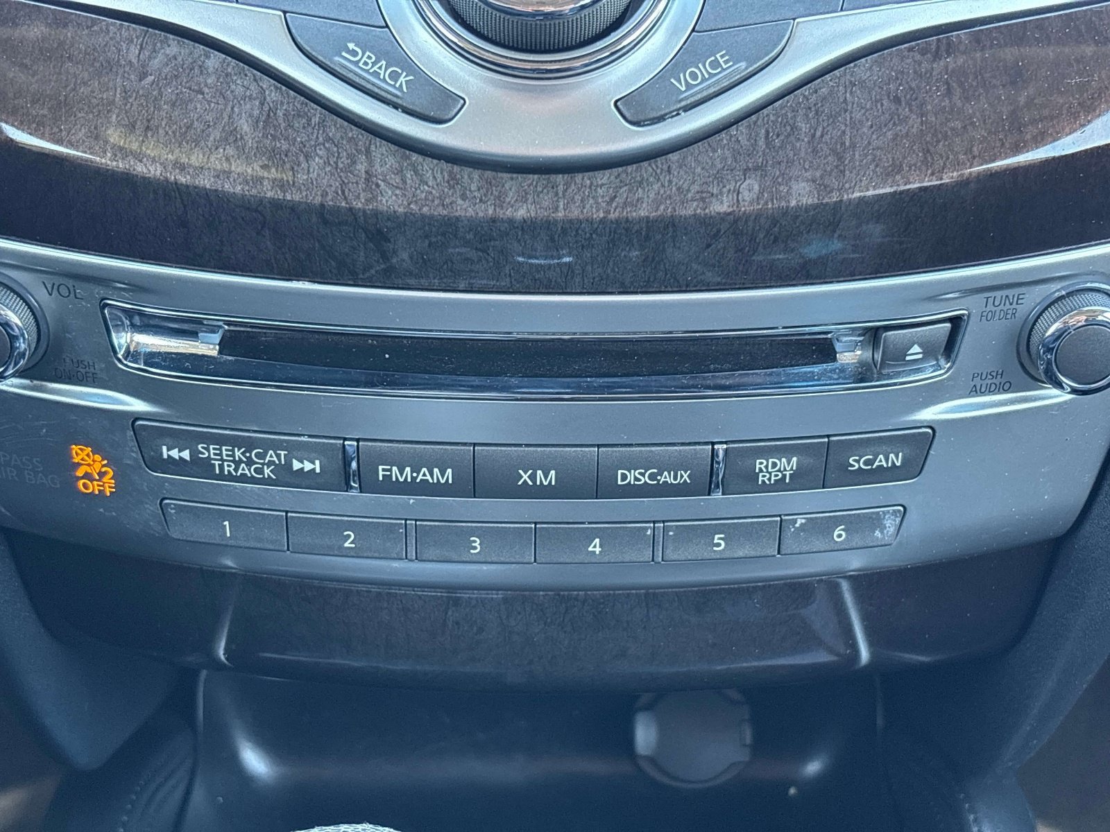Used 2015 INFINITI QX60 Luxe w/ Premium Plus Package AWD/4WD image 24