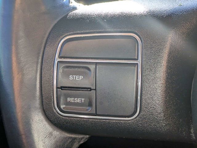 Used 2017 Jeep Wrangler Unlimited Sahara AWD/4WD image 19