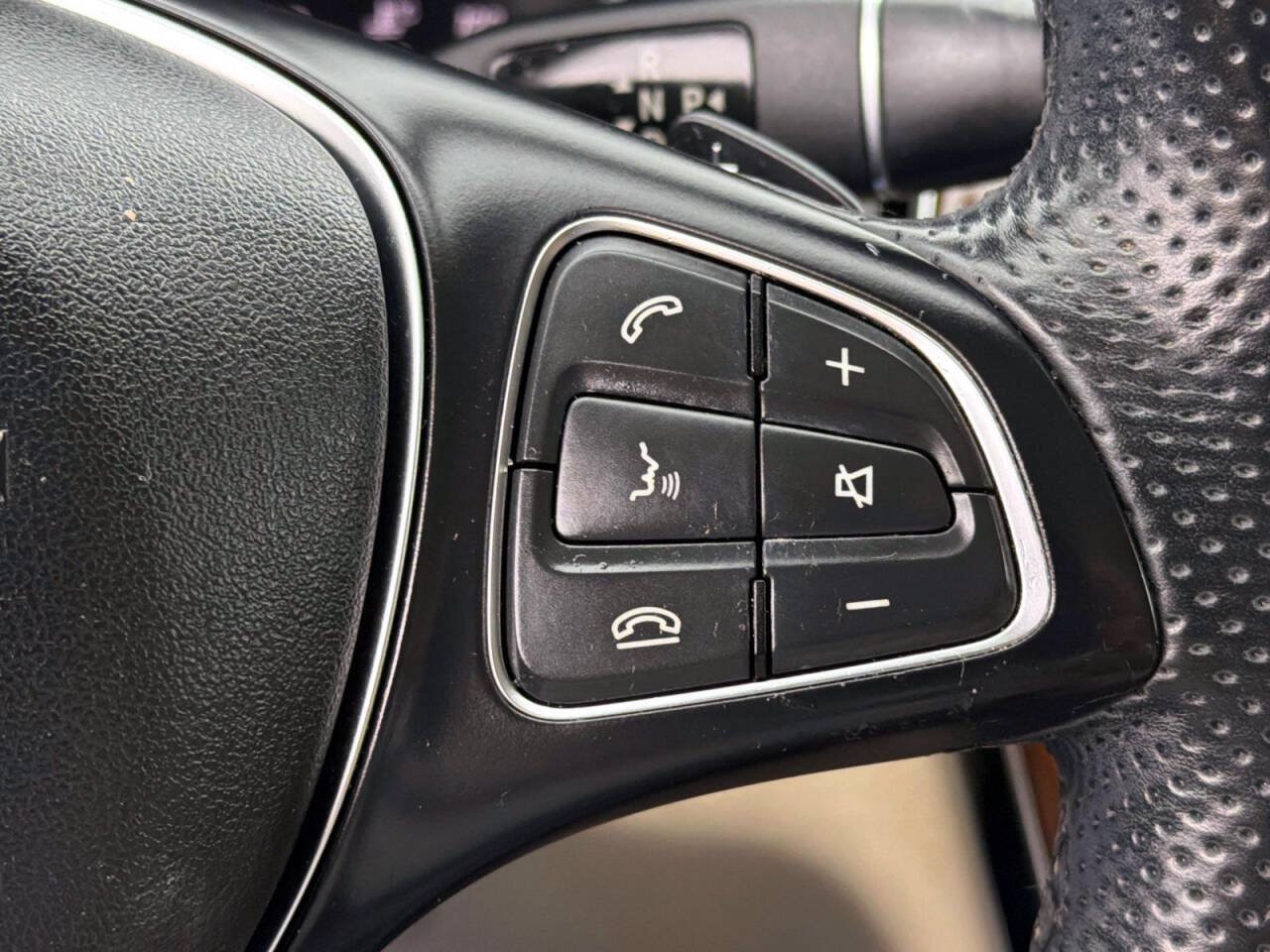 Used 2015 Mercedes-Benz C 300 4MATIC Sedan image 23