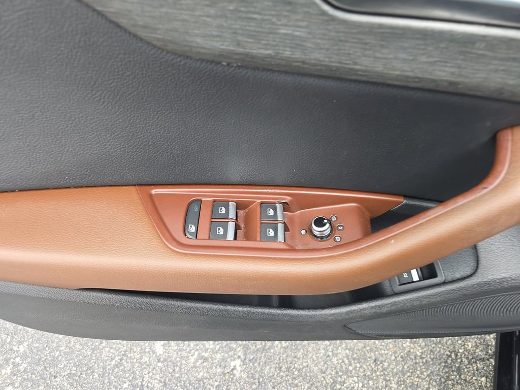 Used 2018 Audi A4 2.0T Ultra Premium w/ Convenience Package image 12