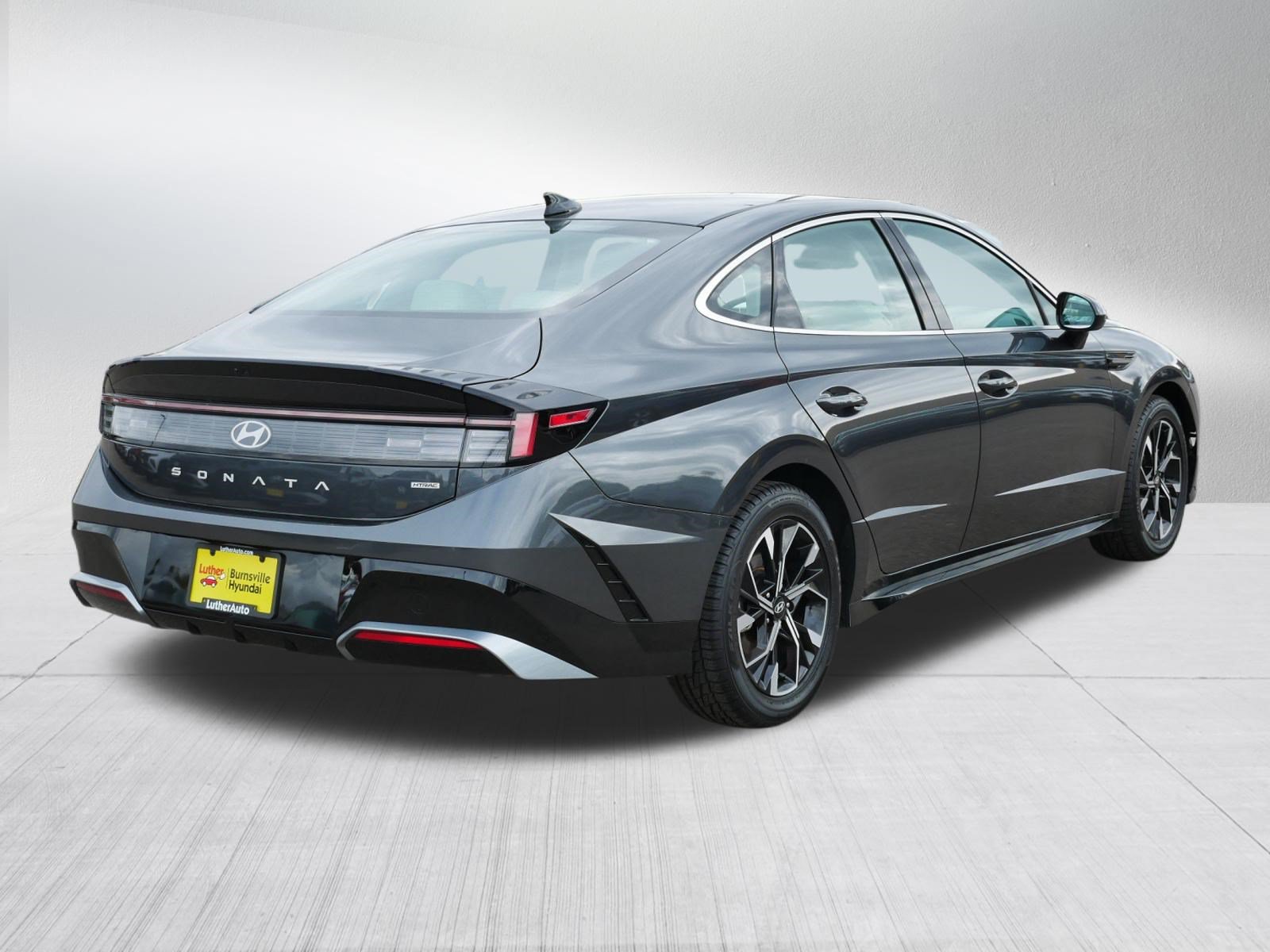 Certified 2025 Hyundai Sonata SEL AWD/4WD image 7