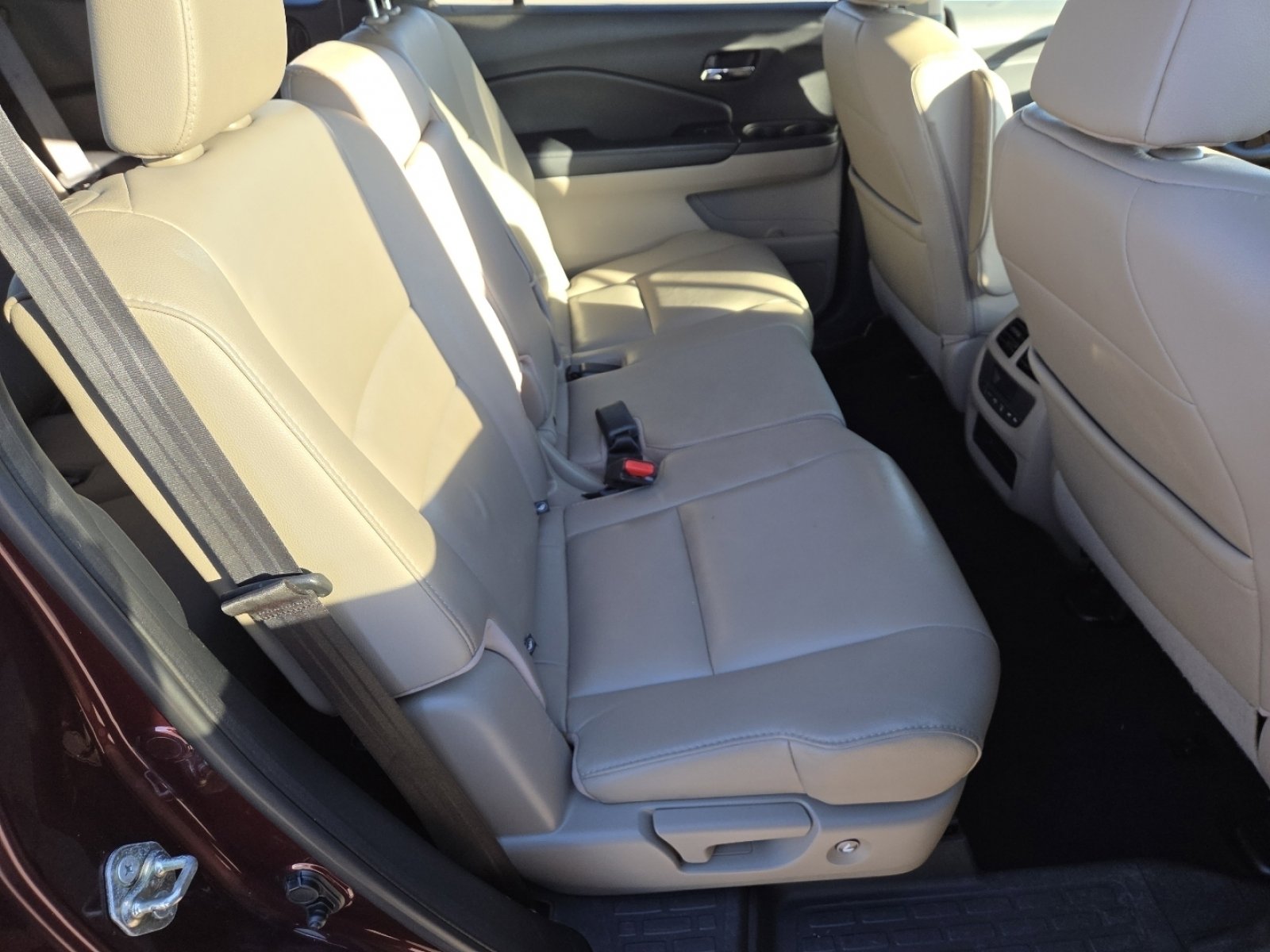 Used 2017 Honda Pilot EX-L image 24