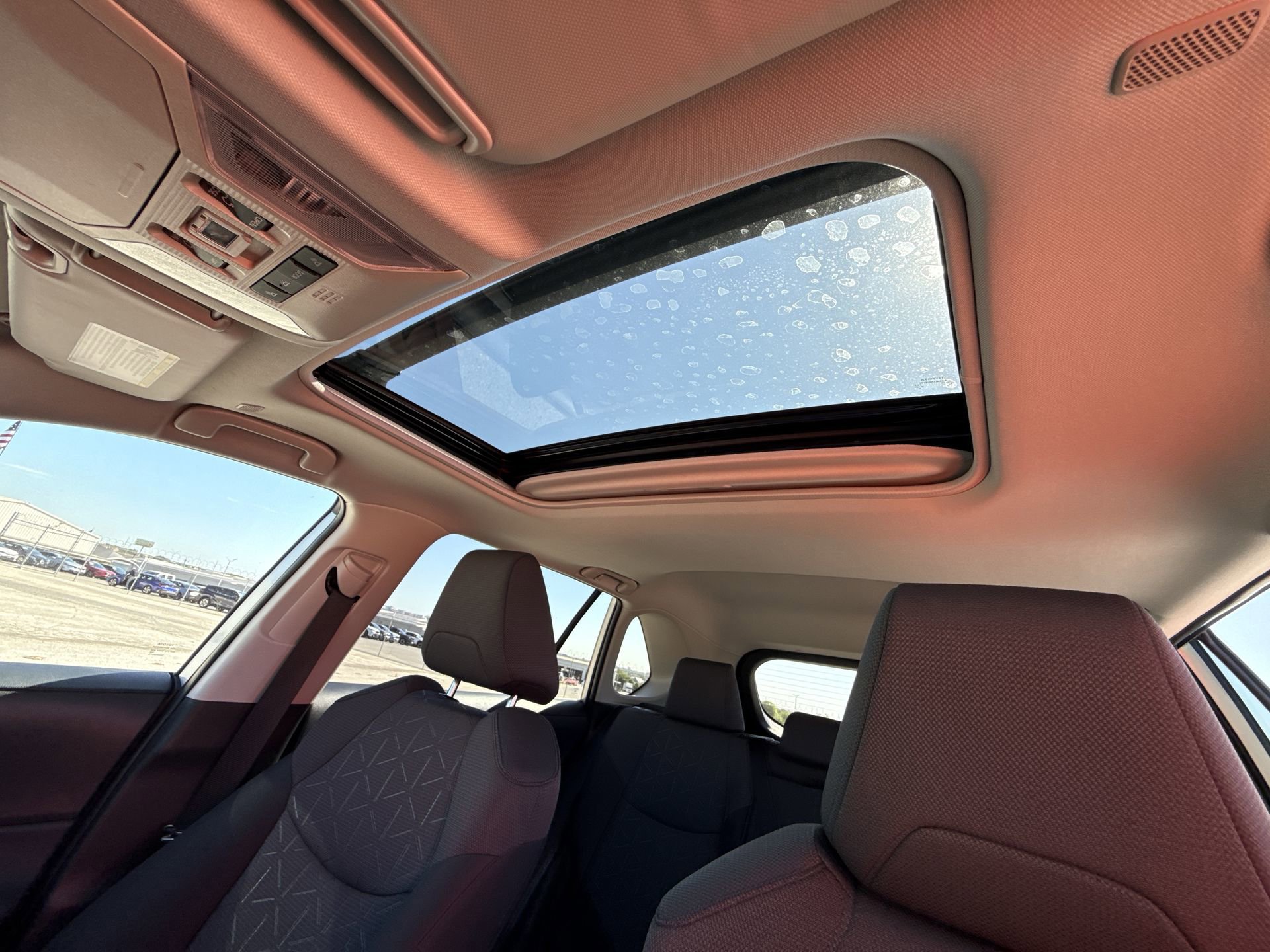 Certified 2025 Toyota RAV4 XLE w/ Convenience Package FWD image 16