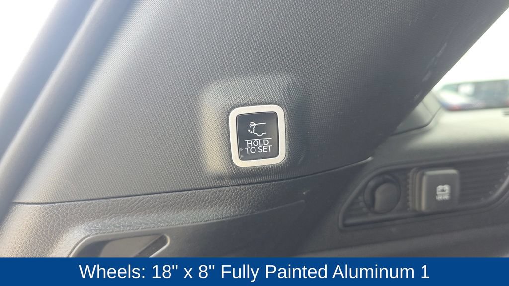 Used 2025 Jeep Grand Cherokee Altitude AWD/4WD image 18