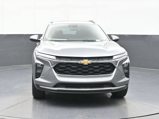 New 2026 Chevrolet Trax LT w/ Sunroof Package FWD image 16