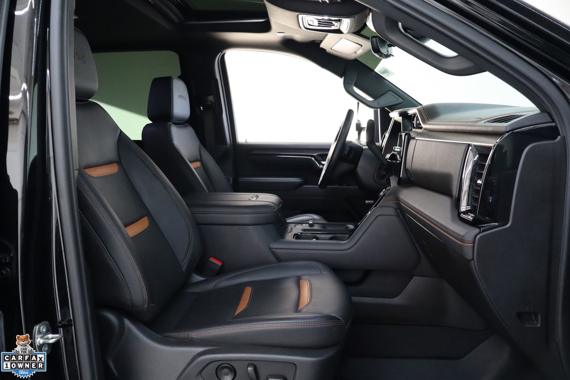 Used 2024 GMC Sierra 2500 AT4 w/ AT4 Premium Plus Package image 33