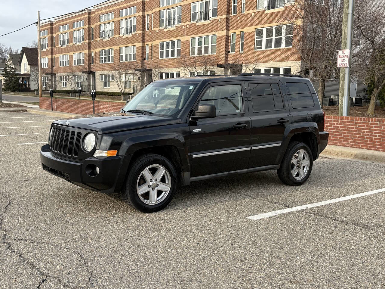 Used 2010 Jeep Patriot Latitude image 21