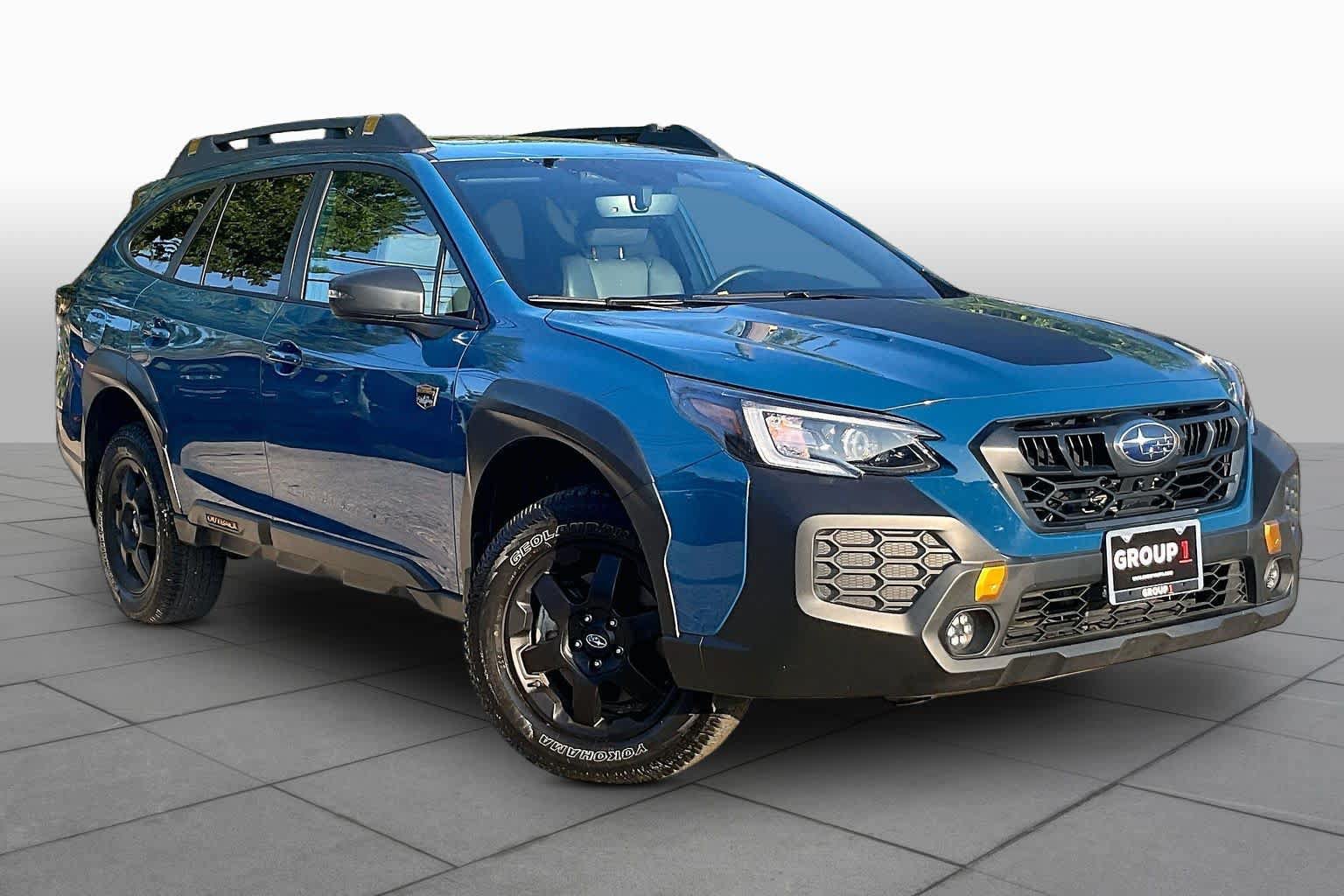 Used 2025 Subaru Outback Wilderness AWD/4WD image 3