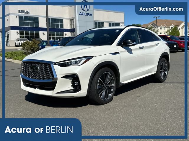 Used 2023 INFINITI QX55 Essential