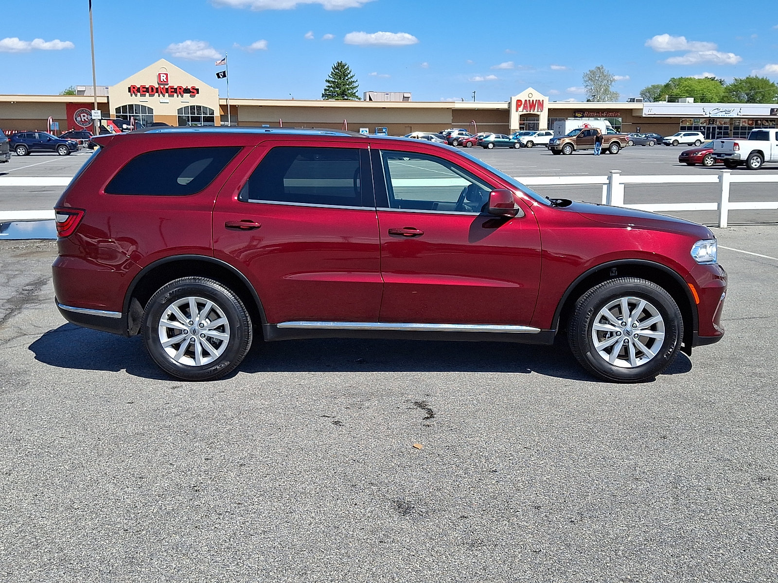Used 2022 Dodge Durango SXT AWD/4WD image 7