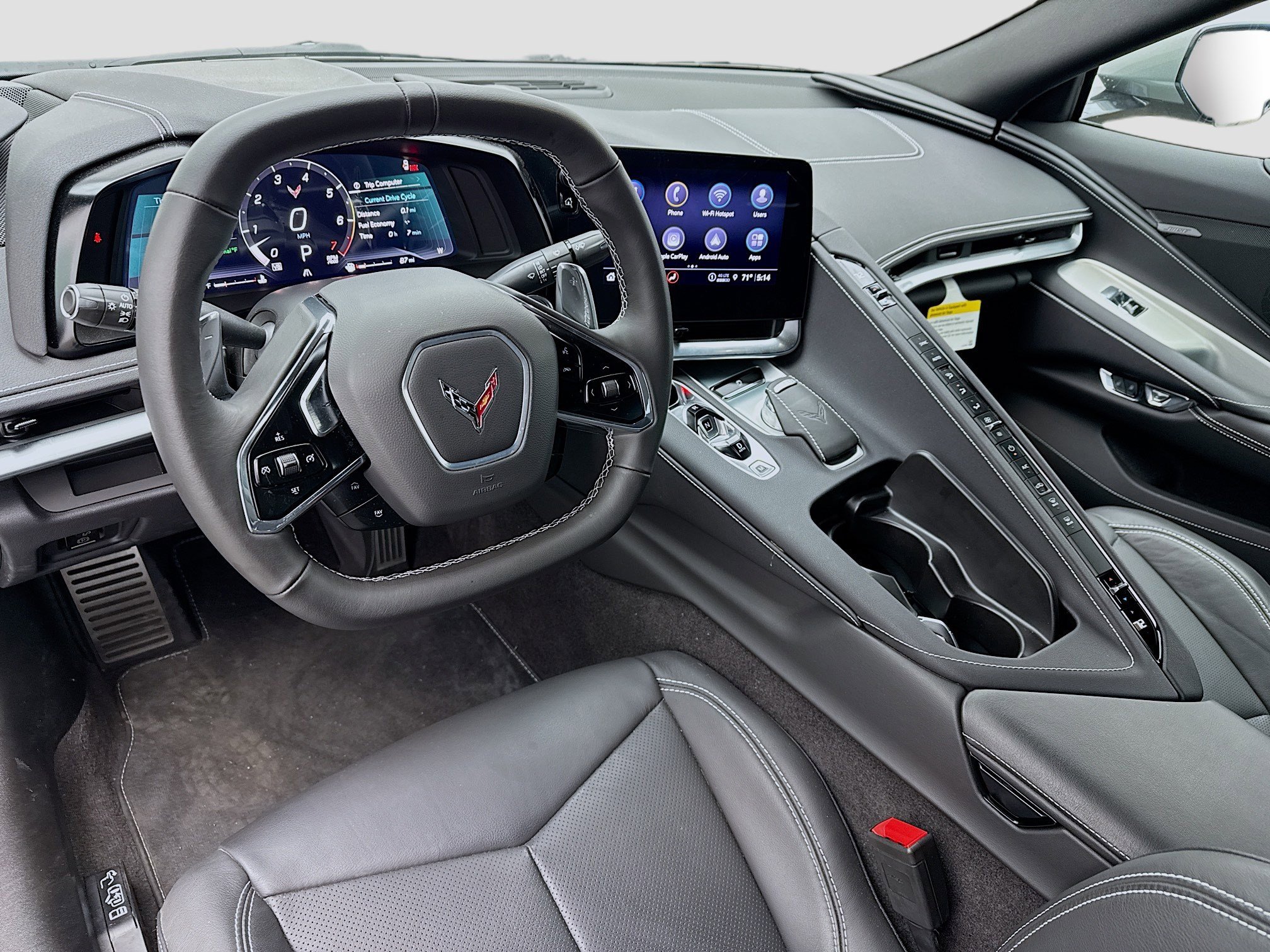 Used 2023 Chevrolet Corvette Stingray Coupe w/ Z51 Performance Package image 14