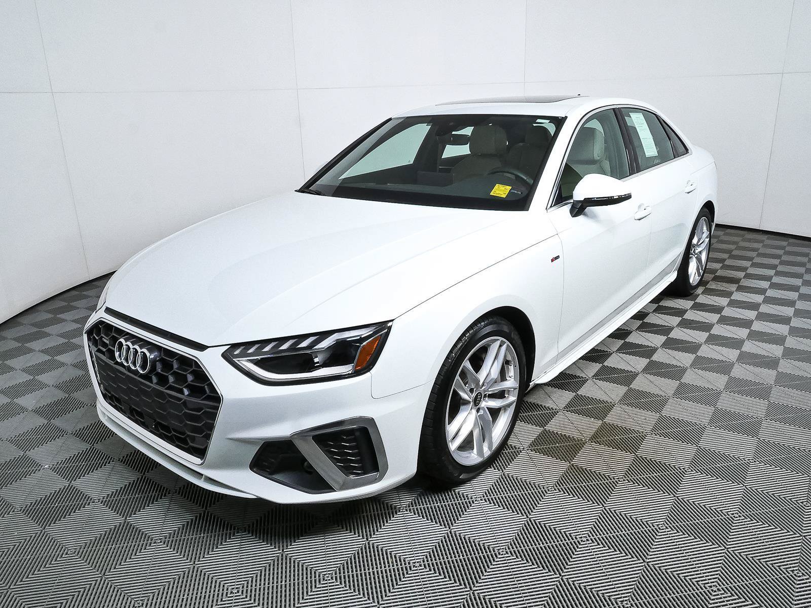 Used 2023 Audi A4 2.0T Premium Plus w/ Premium Plus Package AWD/4WD image 33