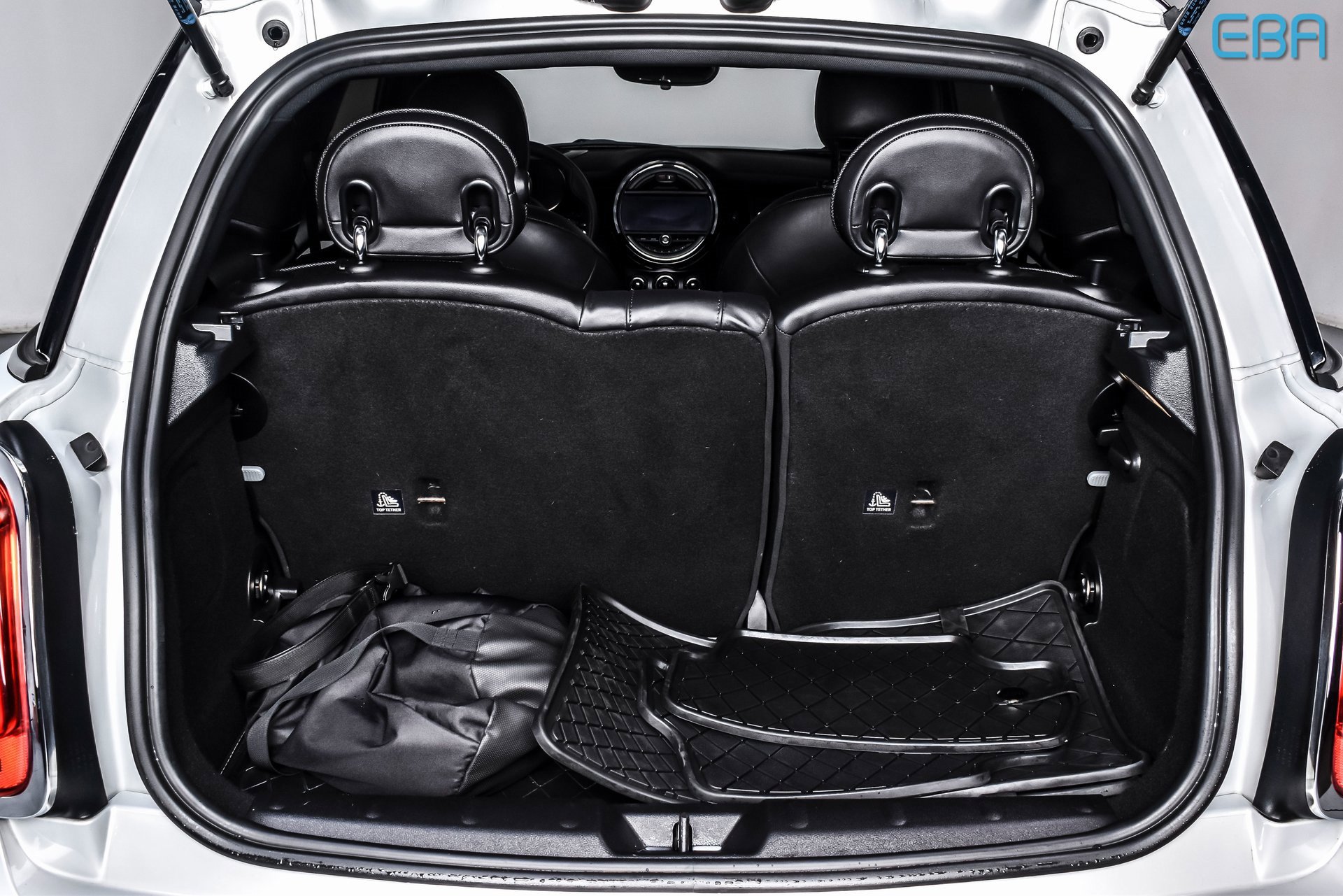 Used 2021 MINI Cooper SE w/ 8.8" Touchscreen Nav Package image 13