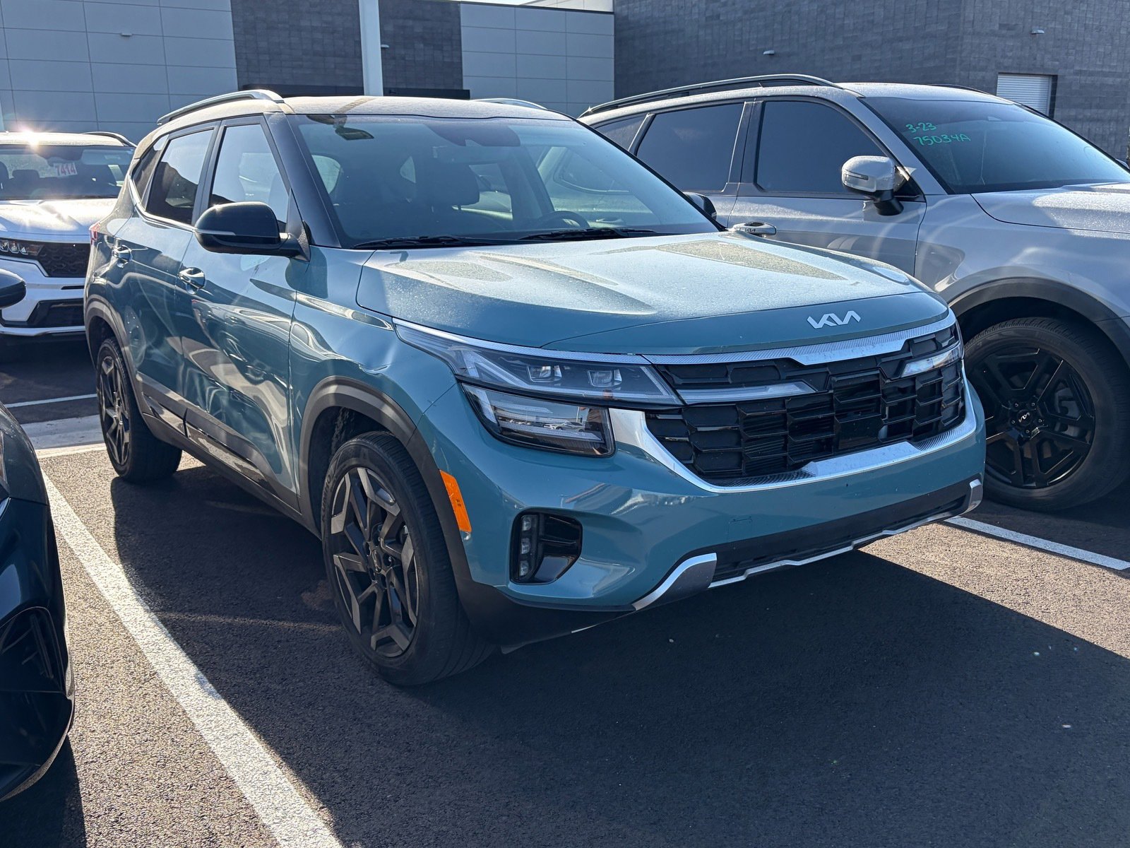 Certified 2024 Kia Seltos SX image 2