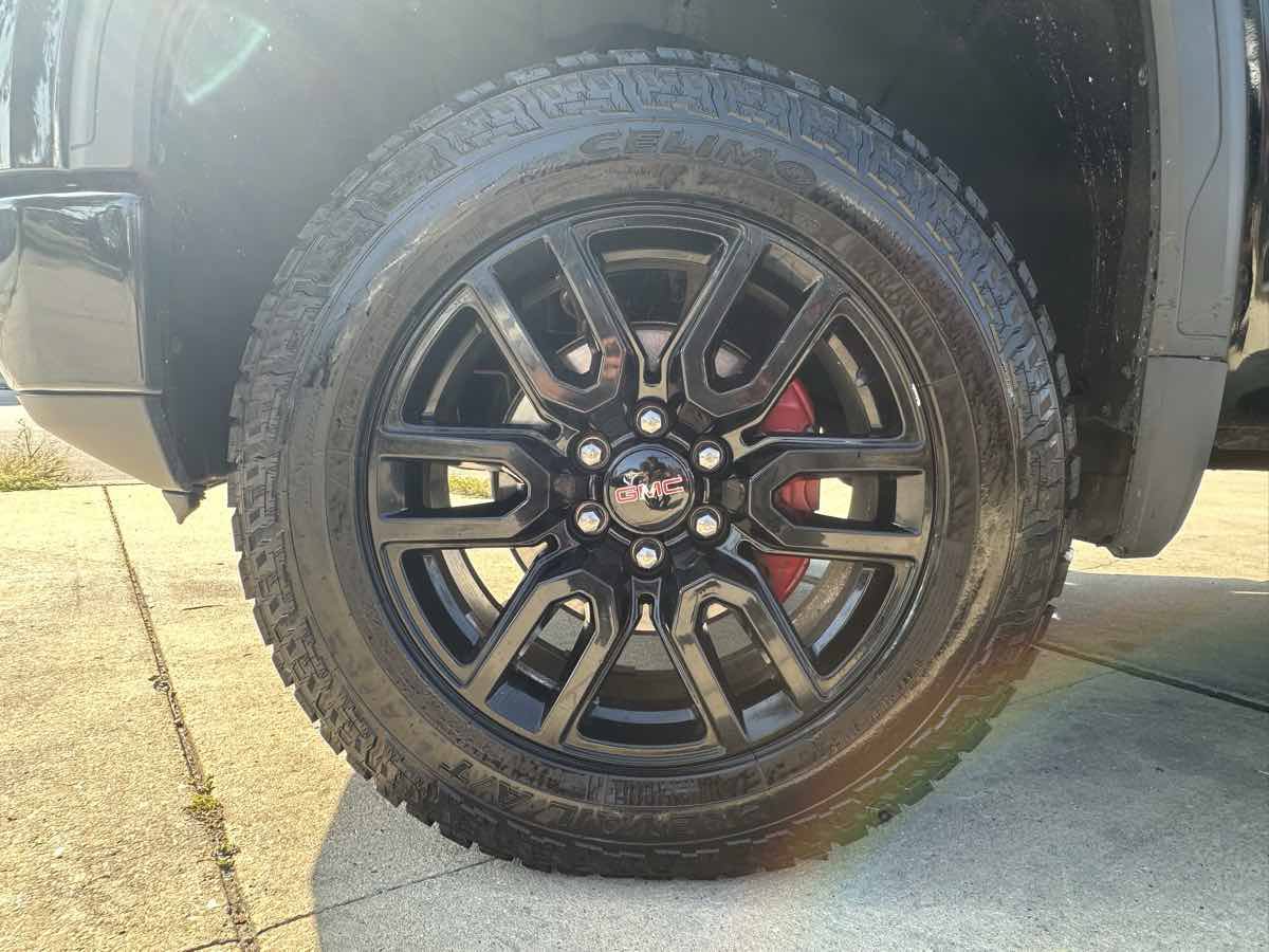 Used 2021 GMC Sierra 1500 Elevation AWD/4WD image 9