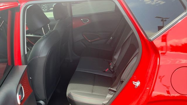 Certified 2025 Kia Soul GT-Line w/ GT-Line Technology Package image 32