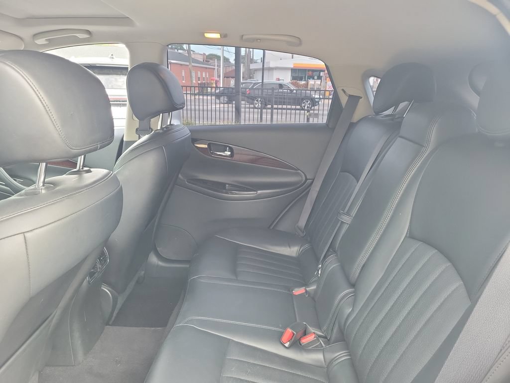 Used 2016 INFINITI QX50 AWD w/ Premium Plus Package image 9