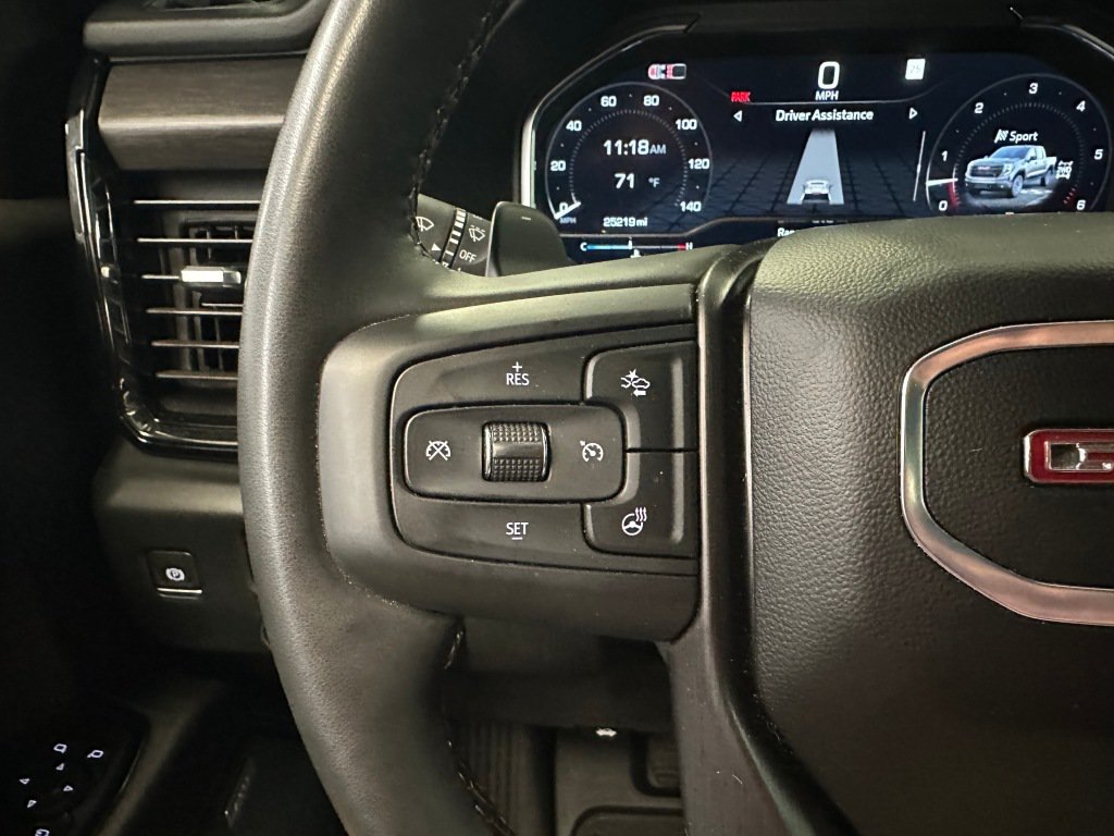 Used 2024 GMC Sierra 1500 AT4 w/ Technology Package AWD/4WD image 11