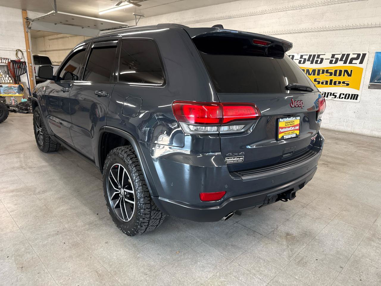 Used 2018 Jeep Grand Cherokee Trailhawk w/ Trailhawk Luxury Group AWD/4WD image 90