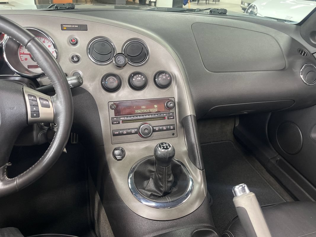 Used 2007 Pontiac Solstice Convertible w/ Premium Package RWD image 47