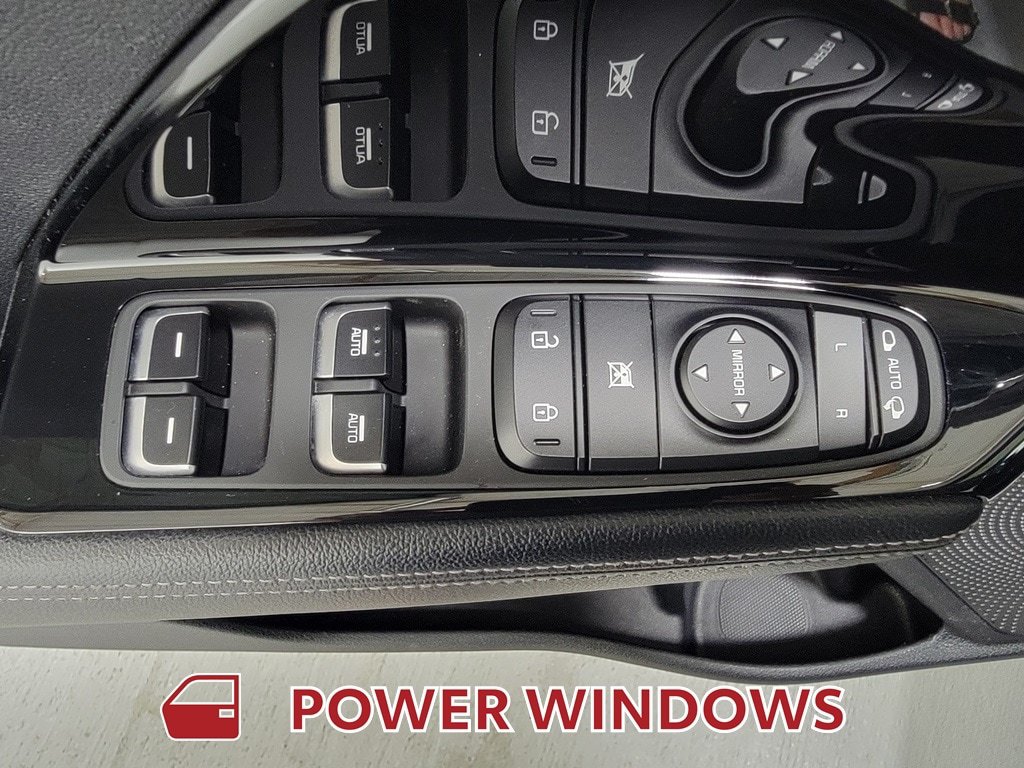 Used 2020 Kia Niro EX Premium FWD image 28