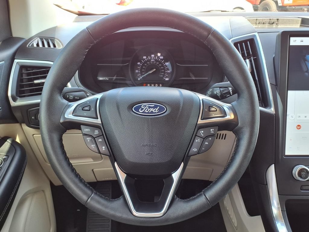 Used 2022 Ford Edge Titanium AWD/4WD image 33