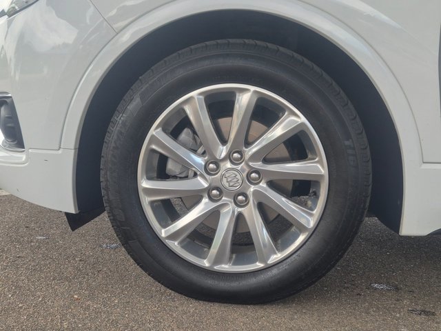 Used 2019 Buick Envision Essence FWD image 23