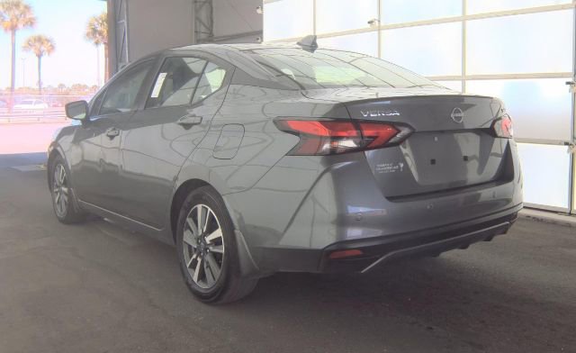 Used 2024 Nissan Versa SV w/ Trunk Package image 5