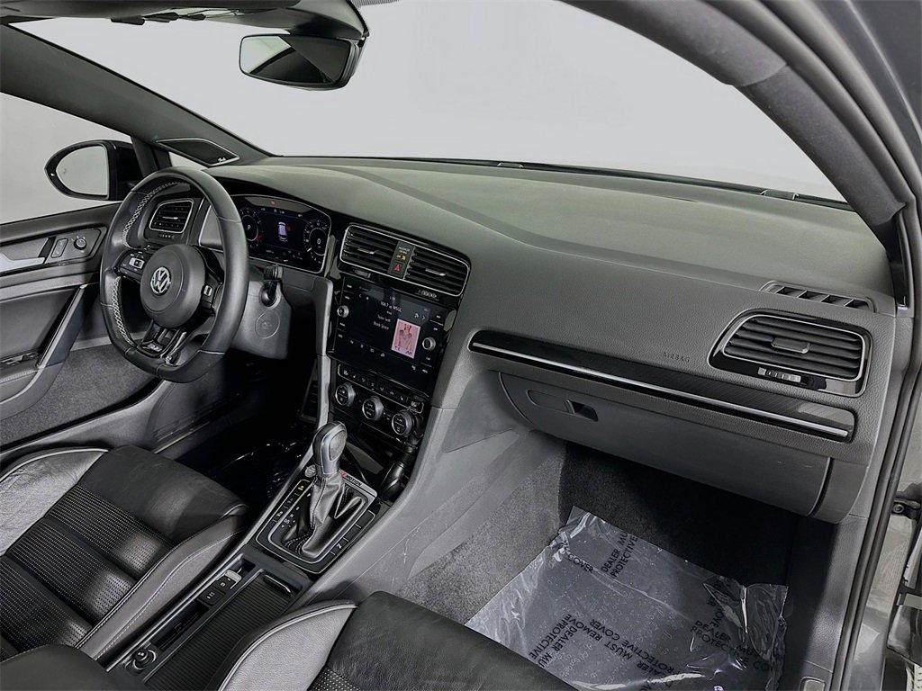 Used 2019 Volkswagen Golf R 4-Door image 28