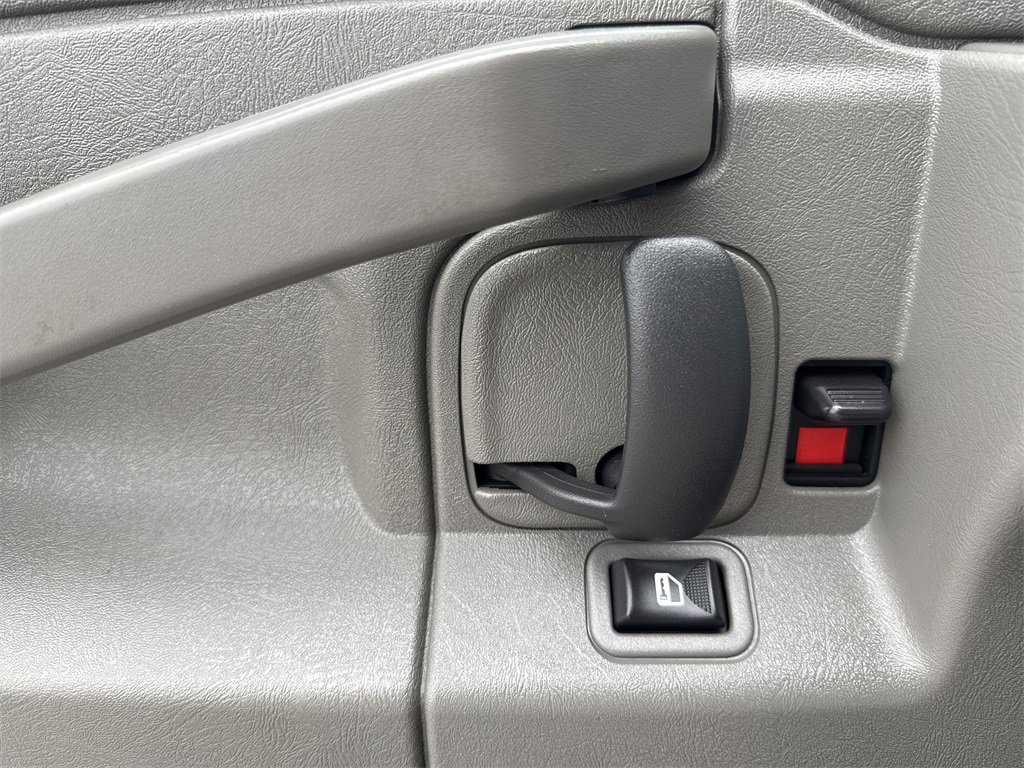 Used 2023 Chevrolet Express 3500 w/ Power Convenience Package image 25