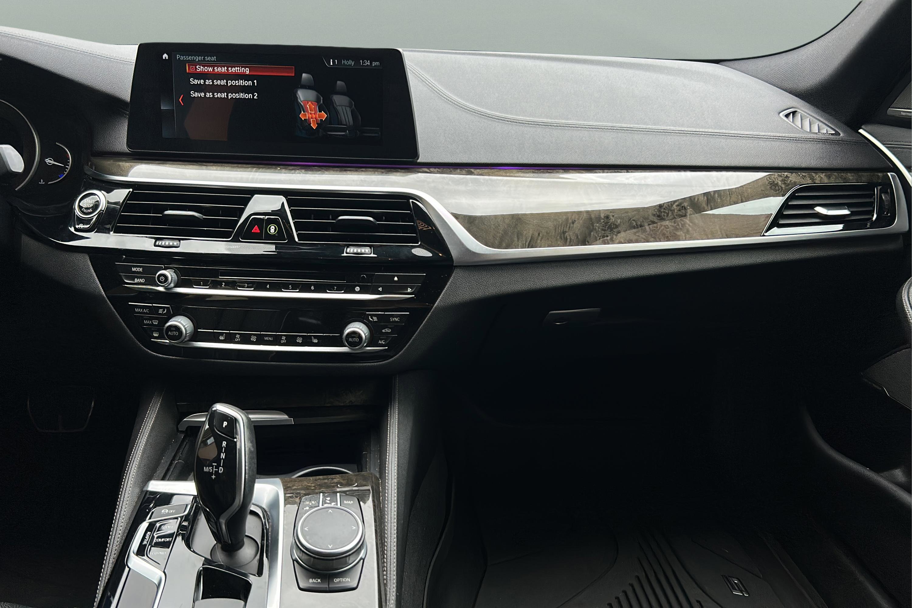 Used 2018 BMW M550i xDrive image 22