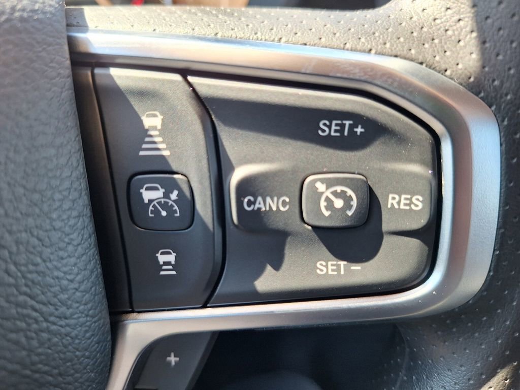 New 2026 RAM 1500 Express image 14