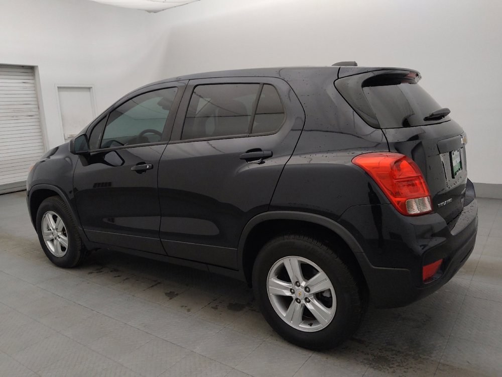 Used 2021 Chevrolet Trax LS w/ Tint and Cruise Package AWD/4WD image 3