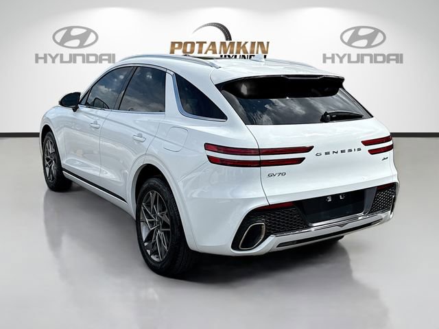Used 2024 Genesis GV70 2.5T w/ Select Package image 7