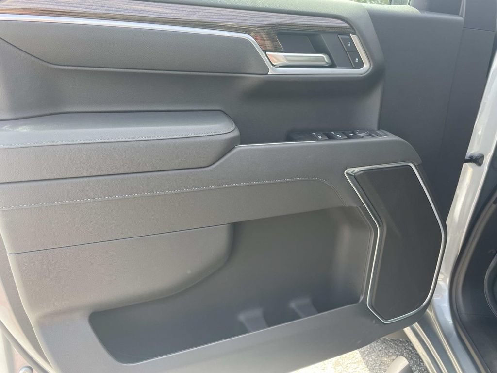 New 2026 Chevrolet Silverado 1500 RST w/ RST Select Package RWD image 15