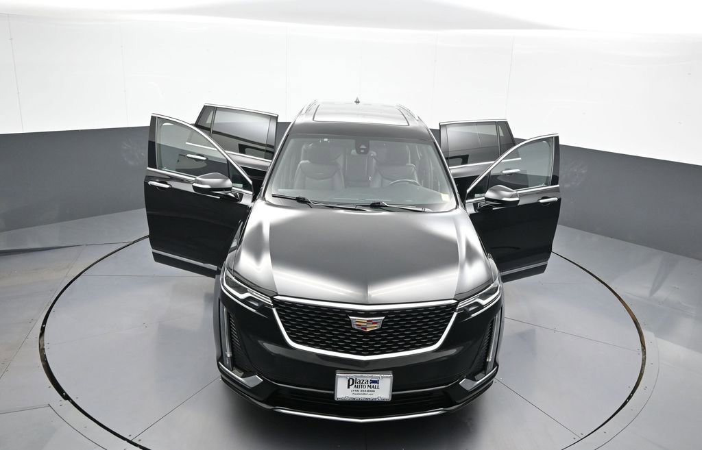 Used 2023 Cadillac XT6 Luxury image 48
