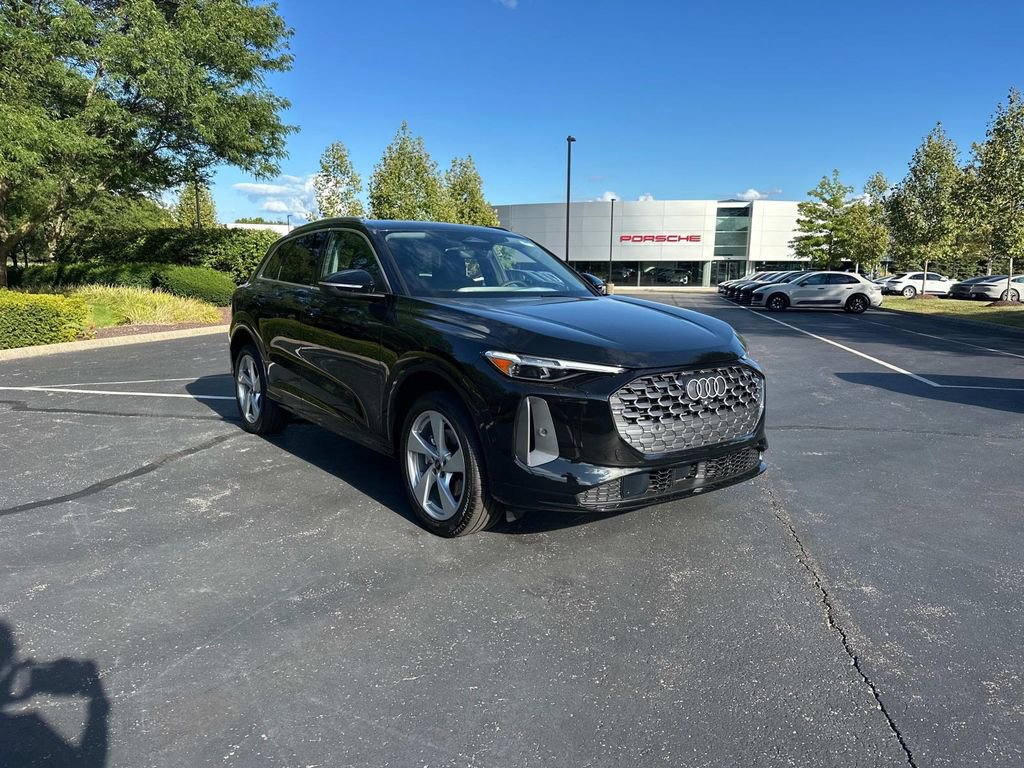 New 2025 Audi Q5 Premium Plus