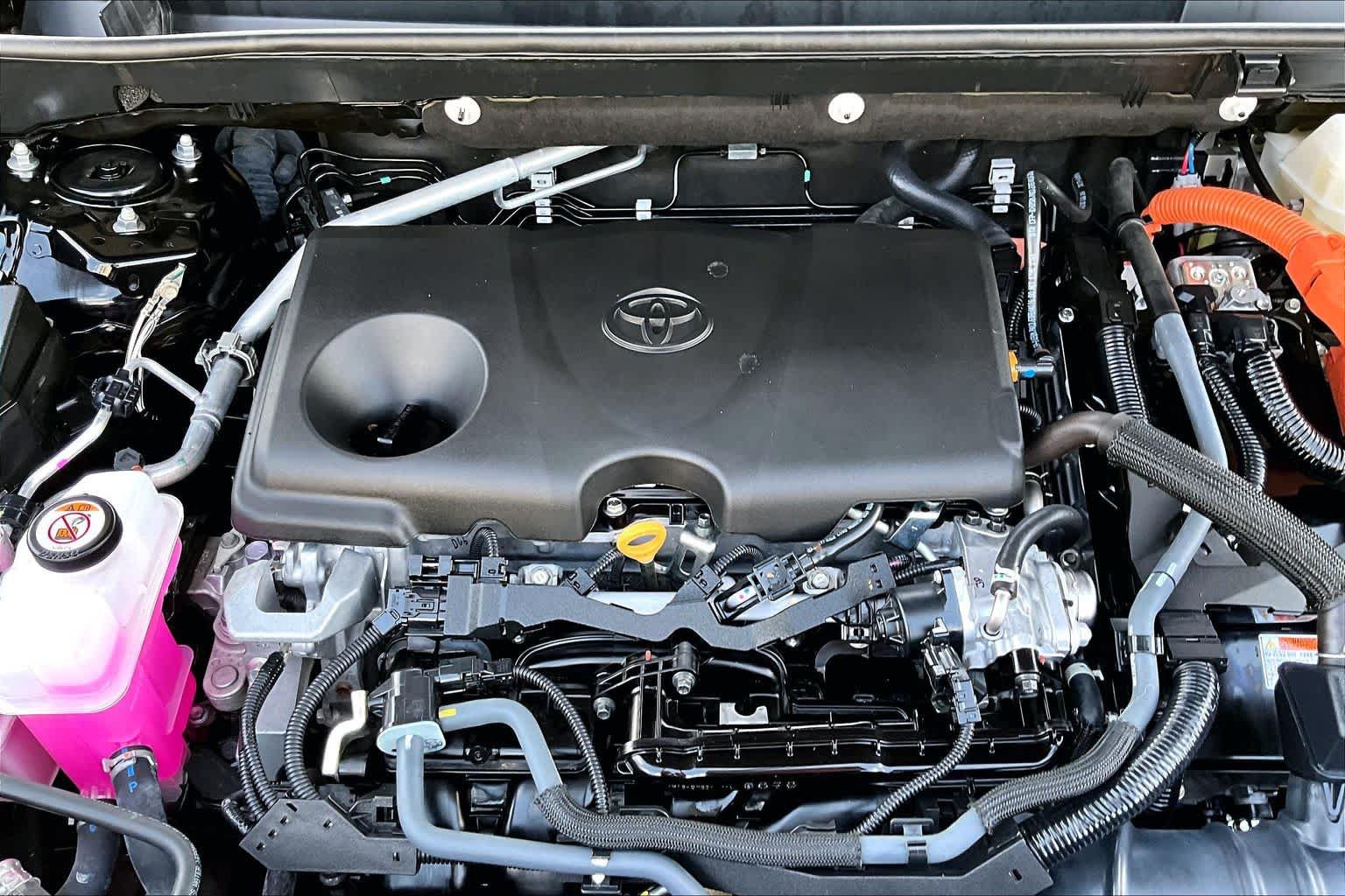 Used 2024 Toyota RAV4 SE AWD/4WD image 33