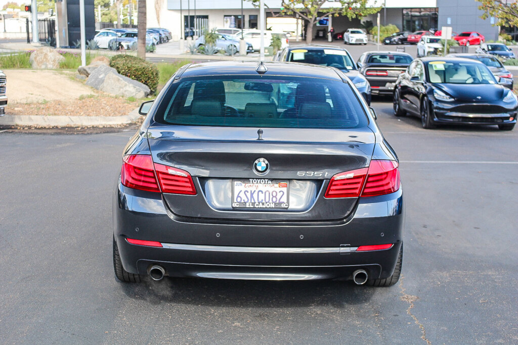 Used 2011 BMW 535i Sedan image 27
