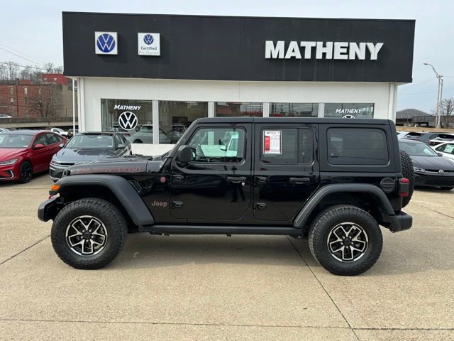 Used 2024 Jeep Wrangler Unlimited Rubicon image 3