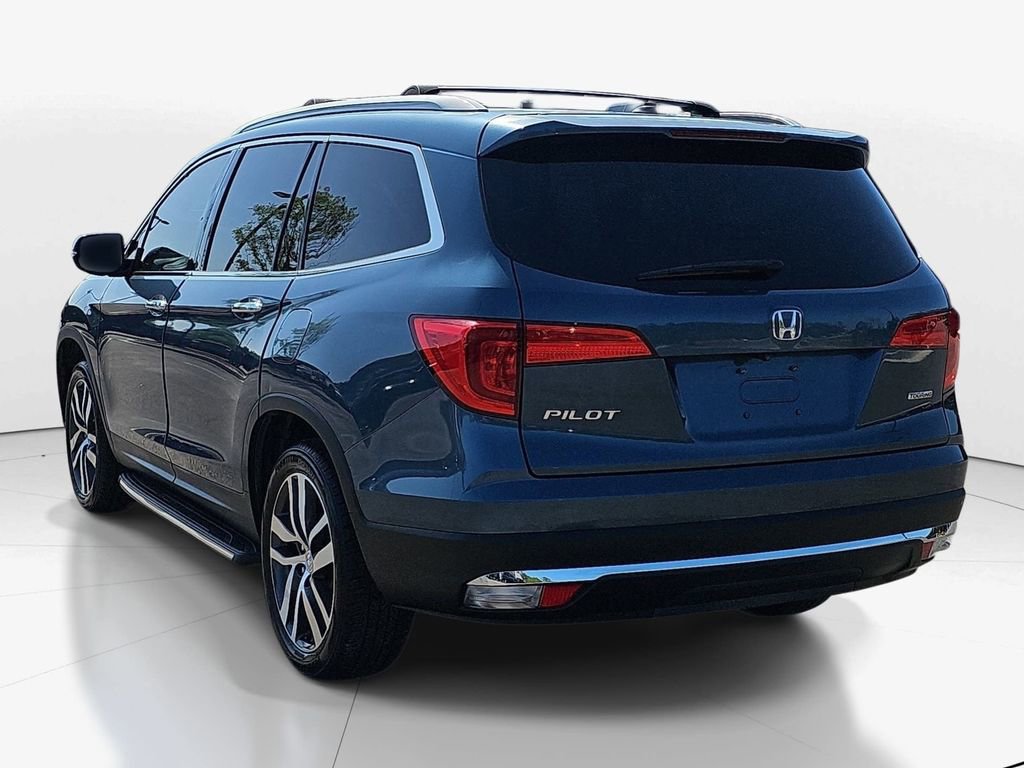 Used 2017 Honda Pilot Touring image 7