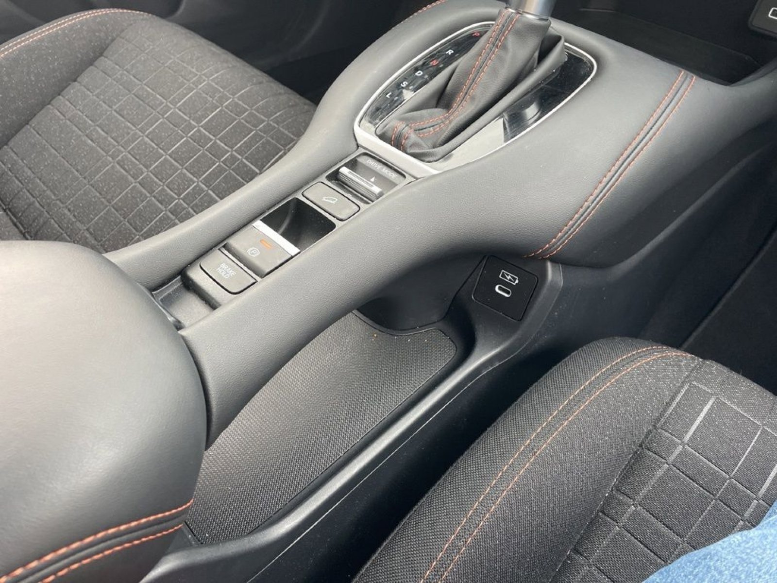 Certified 2024 Honda HR-V Sport image 16