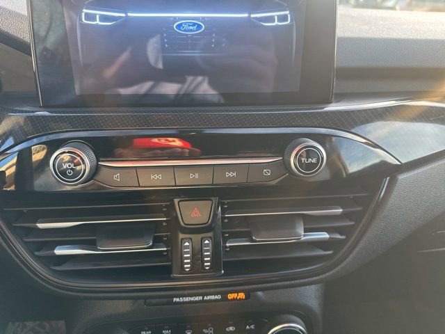 Used 2023 Ford Escape ST-Line image 25